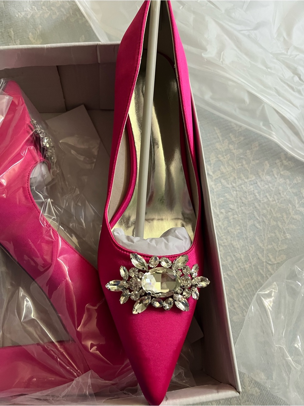 Pointed Fuchsia Satin Heels with Crystal Brooch